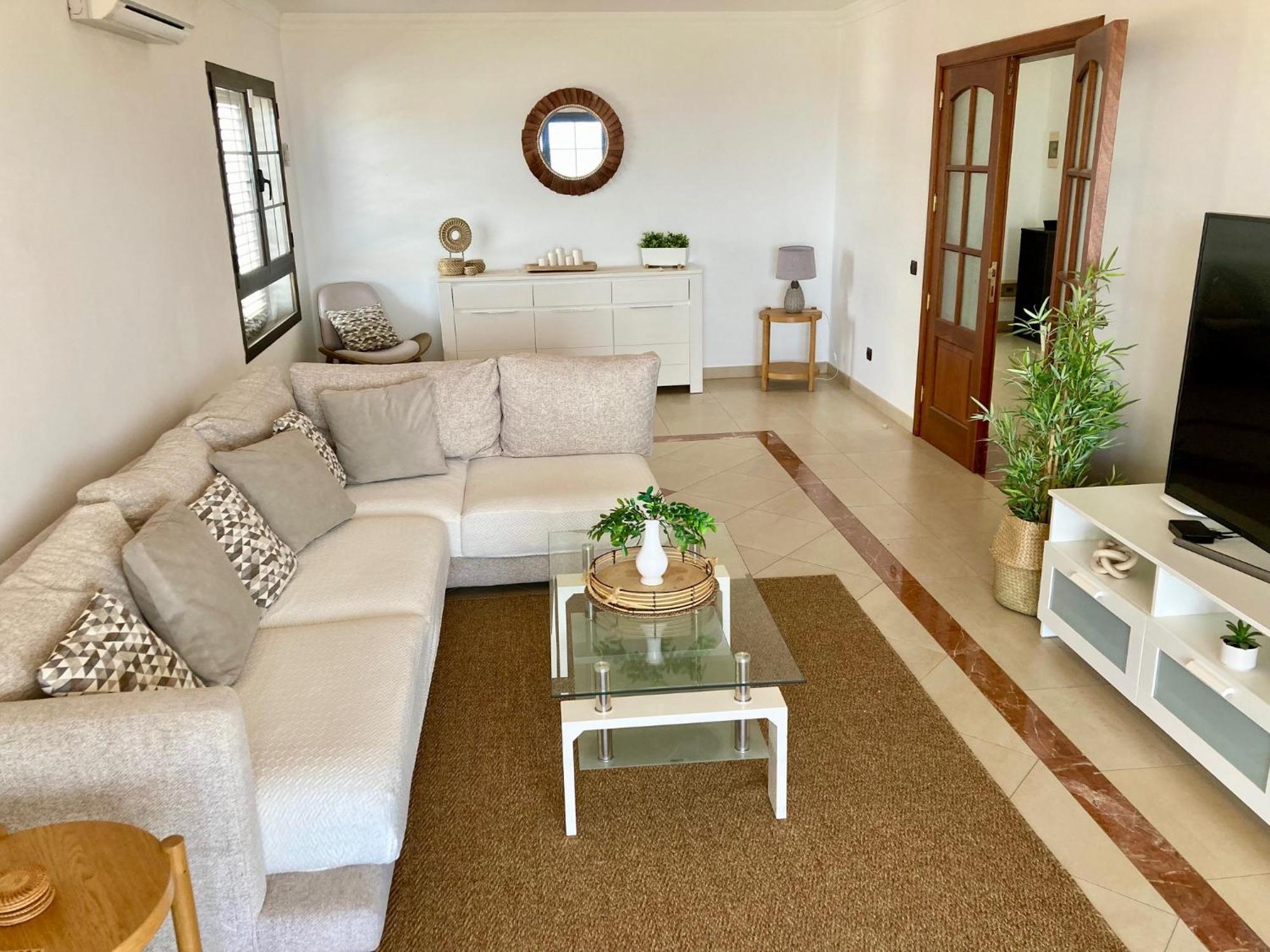 Villa Honey Rose, Güime Exterior foto